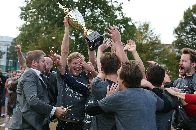 AZ-Cup 2014: Die Bilder vom Freizeitkicker-Finale.
