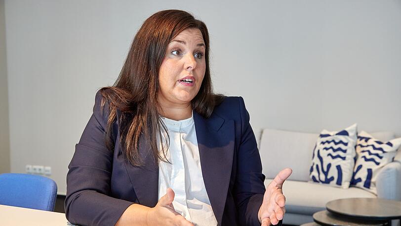 Die Vorsitzende der Justizministerkonferenz, Hamburgs Justizsenatorin Anna Gallina (Gr&uuml;ne), sagt, der Anschlag auf den CSD in Berlin m&uuml;sse erst einmal aufgearbeitet werden. (Archivbild)
