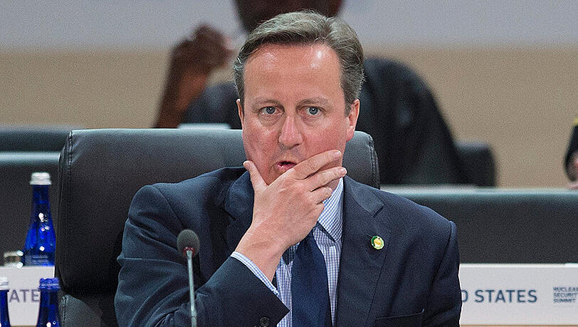 Der Druck auf den britischen Premierminister David Cameron wächst. Foto: Michael Reynolds/Archiv Der Druck auf den britischen Premierminister David Cameron wächst. Foto: Michael Reynolds/Archiv