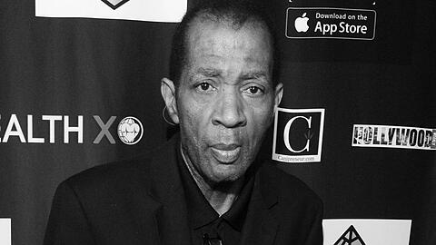 Sheldon Reynolds wurde 63 Jahre alt.
