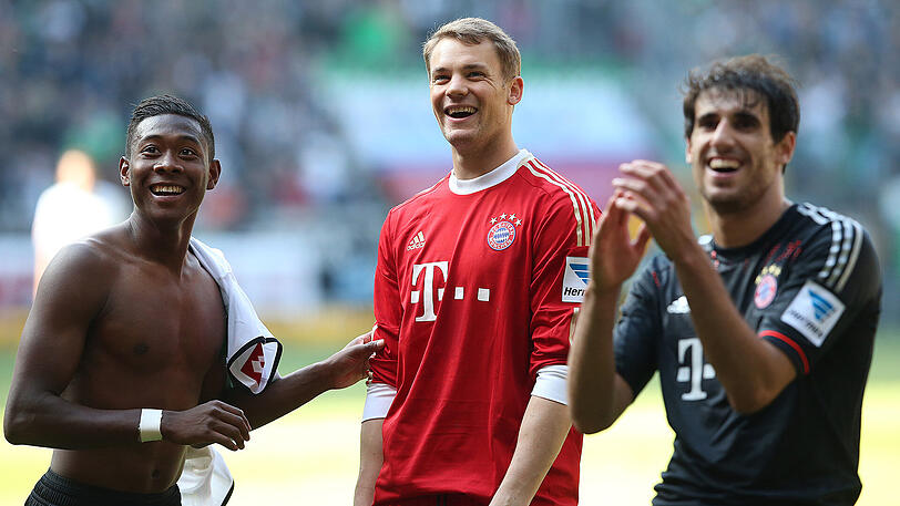David Alaba (l.), Manuel Neuer (m.) und Javi Martínez nach dem Spiel.