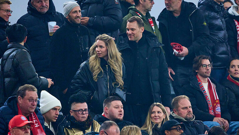 Trib&uuml;nengast: Torh&uuml;ter Manuel Neuer.