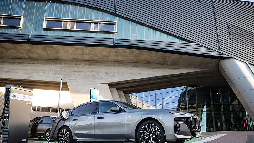 BMWs Elektroauto-Neuzulassungen haben in Deutschland kr&auml;ftig angezogen. (Archivbild)