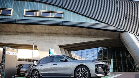 BMWs Elektroauto-Neuzulassungen haben in Deutschland kr&auml;ftig angezogen. (Archivbild)