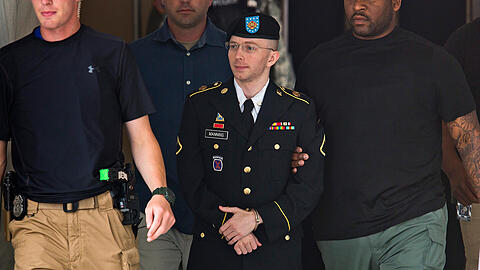 35 Jahre Gefängnis für die Verbreitung von Informationen im öffentlichen Interesse drohten Chelsea Manning.