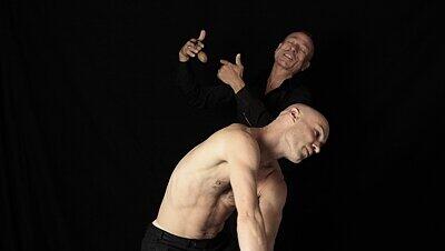 Lust auf mehr Tanztheater? Das Stück im Februar noch einmal in der Au gezeigt. Lust auf mehr Tanztheater? Das Stück im Februar noch einmal in der Au gezeigt.