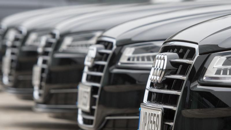 Mehrere Audi-Fahrzeuge stehen nebeneinander. Foto: Armin Weigel/Archivbild Mehrere Audi-Fahrzeuge stehen nebeneinander. Foto: Armin Weigel/Archivbild