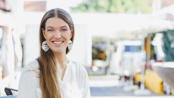 Marina Lessig. Marina Lessig.