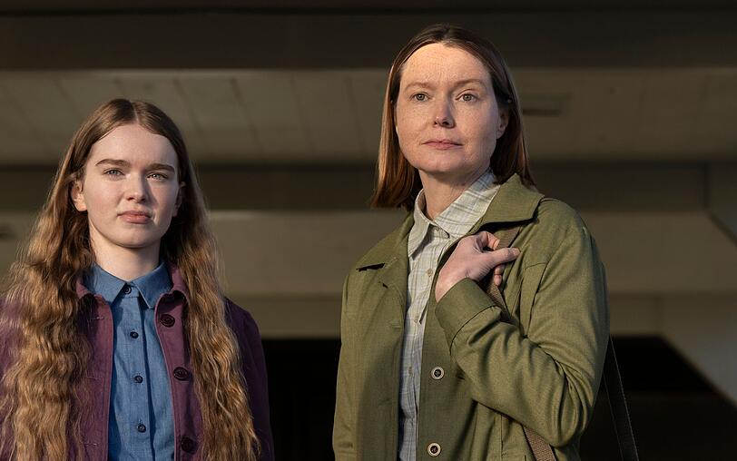 Carrie (Summer H. Howell, links) und ihre religiös fundamentalistische Mutter Margaret (Samantha Sloyan) mussten schon einiges durchmachen. Carrie (Summer H. Howell, links) und ihre religiös fundamentalistische Mutter Margaret (Samantha Sloyan) mussten schon einiges durchmachen.