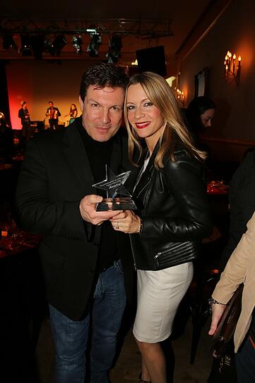 Francis Fulton-Smith, hier mit Ehefrau Verena Klein, wurde für seine Rolle als Franz Josef Strauß in dem Film &bdquo;Die Spiegel-Affäre&ldquo; ausgezeichnet.
