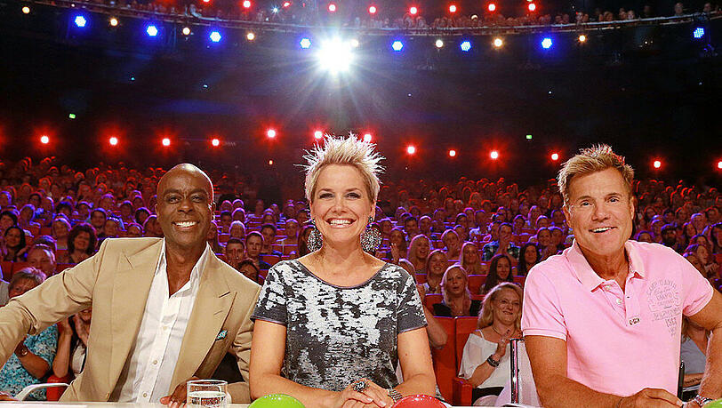 Inka Bause unterstützt Bruce Darnell (li.) und Dieter Bohlen in der "Supertalent"-Jury