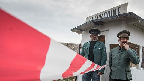 Bilder von der Satireaktion "Checkpoint Ali"