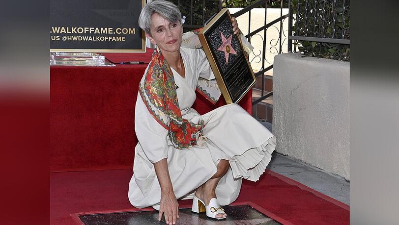 Cristina Pavarotti nahm den Hollywood-Stern ihres Vaters im Namen der Familie in Empfang.