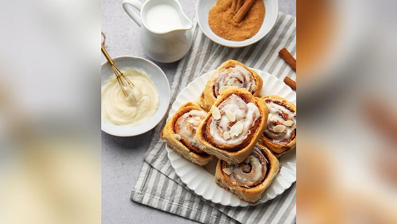 Zimtschnecken sind perfekt für die kühlen Herbsttage.