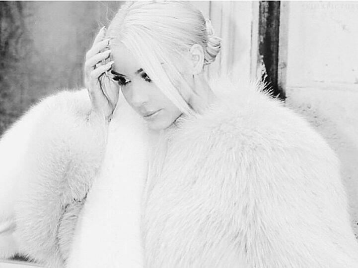 Kim Kardashian gibt sich auf ihrem Instagram-Bild als Eiskönigin
