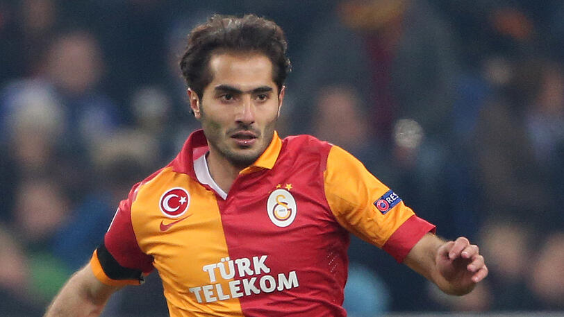 Wechselte 2011 nach vier Jahren beim FC Bayern zu Real Madrid und spielte zuletzt für Galatasaray Istanbul.