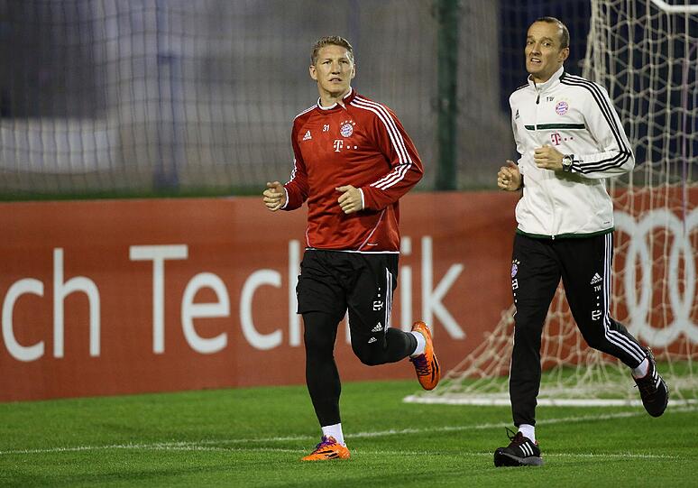 Weitere Bilder vom ersten Training des FC Bayern aus dem Trainingslager in Doha.