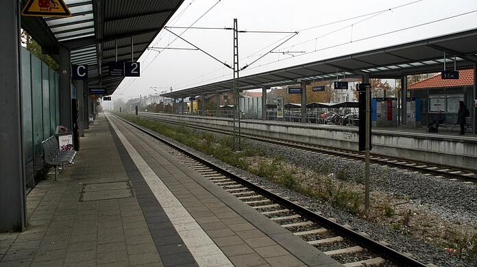 Hier passierte der Vorfall: Der S-Bahnhof Taufkirchen. (Archivbild)