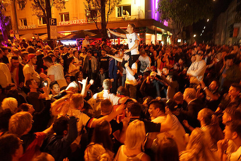 Was für eine Party! Nach dem WM-Sieg herrschte auf Münchens Straßen Ausnahmezustand. Die Bilder.
