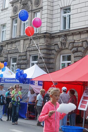 Die besten Bilder vom Isarinselfest 2014 am Samstag.