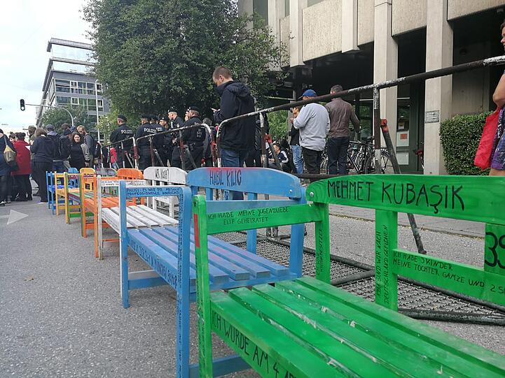 Teile der Wanderausstellung "Die Opfer des NSU und die Aufarbeitung der Verbrechen".