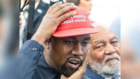 Der Rapper Kanye West scheint völlig vom Weg abgekommen zu sein.