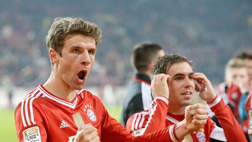 Thomas Müller (l.) hat beim FC Bayern noch einen Vertrag bis 2017.