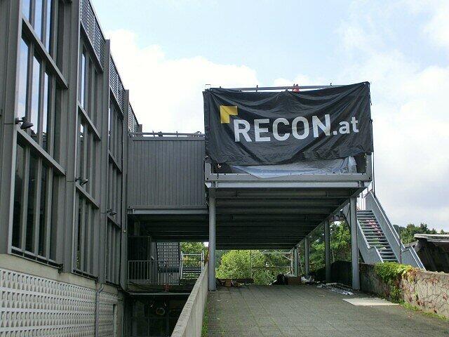 Außenansicht des ausgebauten VIP-Bereichs.