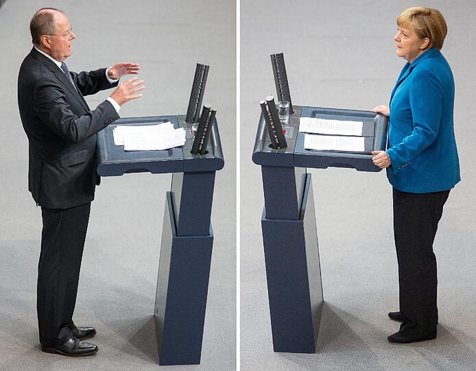 Debatte im Bundestag: Peer Steinbrück und Angela Merkel