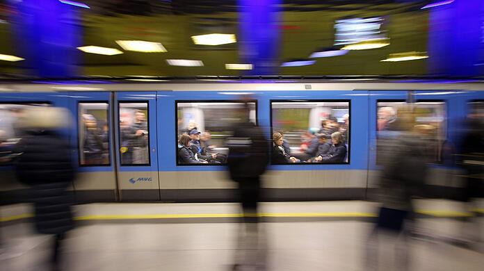 Die Münchner U-Bahn-Linie 6 soll über das Forschungszentrum Garching hinaus bis zum Flughafen verlängert werden, zumindest wenn es nach der CSU geht.