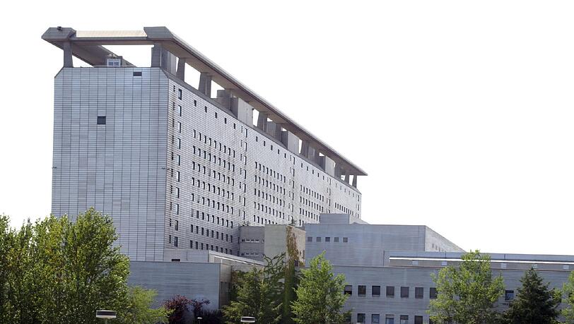 Überragt ganz Großhadern: Das gleichnamige Klinikum prägt die Umgebnung des Stadtviertels.
