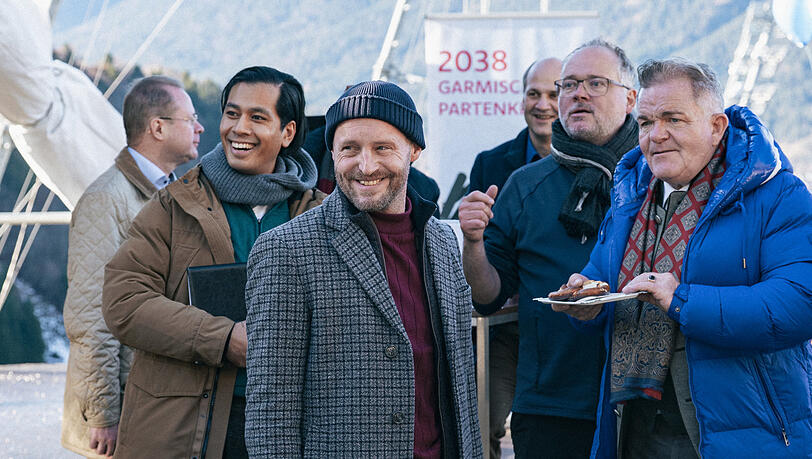 Florian Thongsap Welsch (links), Florian Brückner, Regisseur Hannu Salonen und Cornelius Obonya. Florian Thongsap Welsch (links), Florian Brückner, Regisseur Hannu Salonen und Cornelius Obonya.