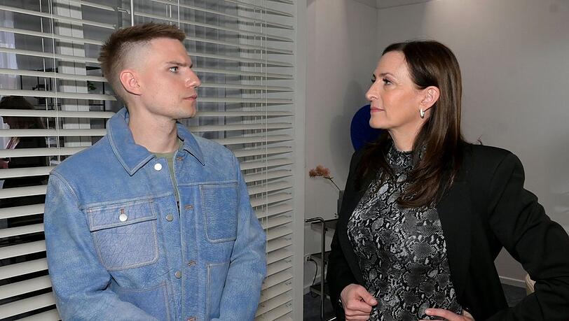 "GZSZ": Moritz (l.) wirft Katrin Kaltbl&uuml;tigkeit vor.