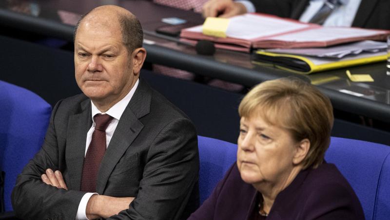 Vizekanzler Olaf Scholz (SPD) und Bundeskanzlerin Angela Merkel (CDU) im Bundestag.