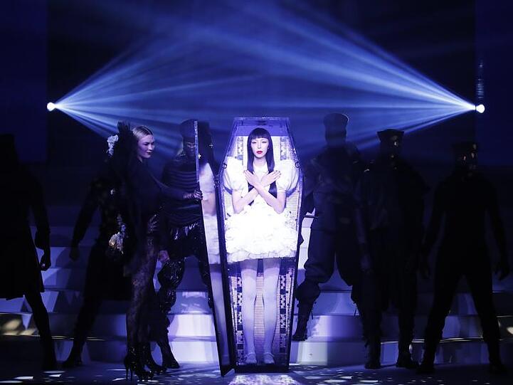 Die Show im prachtvollen Théatre de Châtelet war spektakulär.