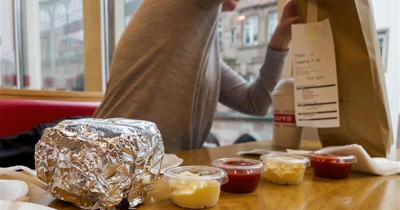 Nach-Millionenverlusten-Schlie-t-diese-Burgerkette-auf-M-nchens-gr-ter-Einkaufsmeile-