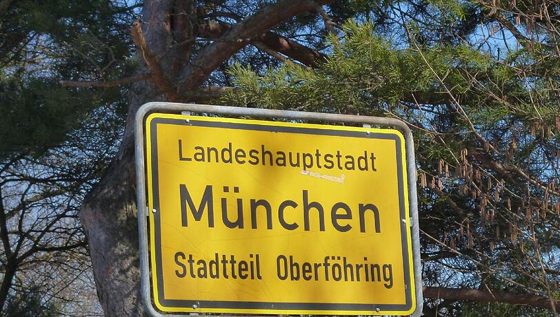 Am 1. Juli 2013 feiert Oberföhring den 100. Jahrestag seiner Eingemeindung nach München. Am 1. Juli 2013 feiert Oberföhring den 100. Jahrestag seiner Eingemeindung nach München.
