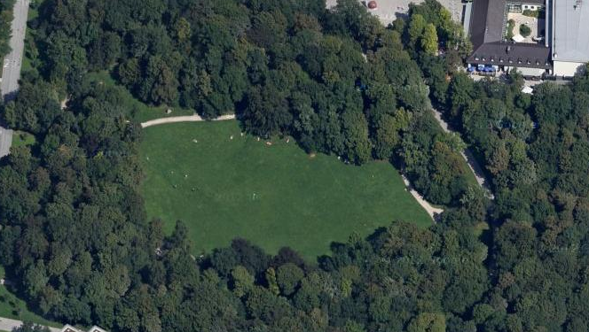 Der Bavariapark: Hier geschah die zweite Tat, die Polizei bittet um Zeugenhinweise. (Archivbild)