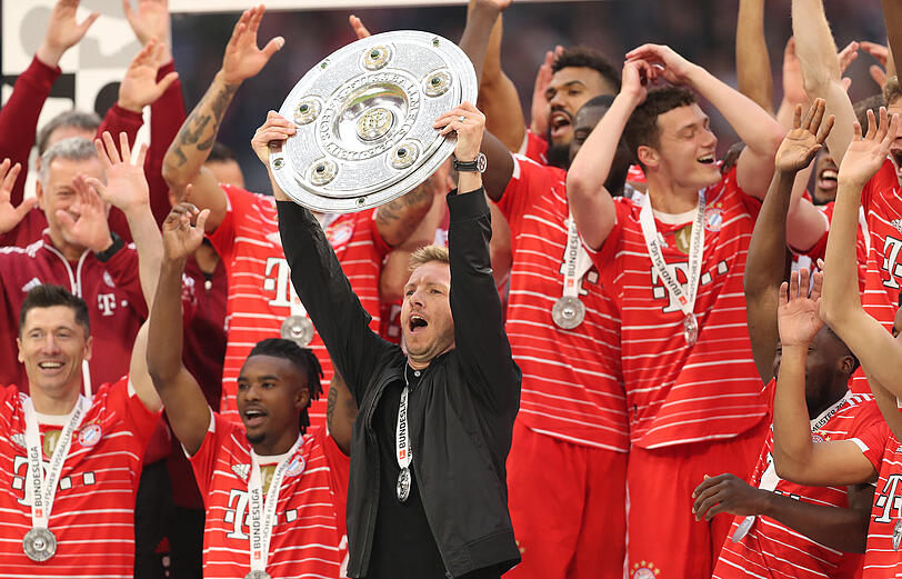 So feierten die Bayern den zehnten Meistertitel in Folge.