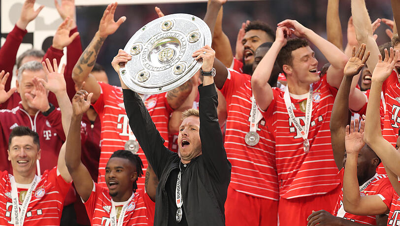 So feierten die Bayern den zehnten Meistertitel in Folge.
