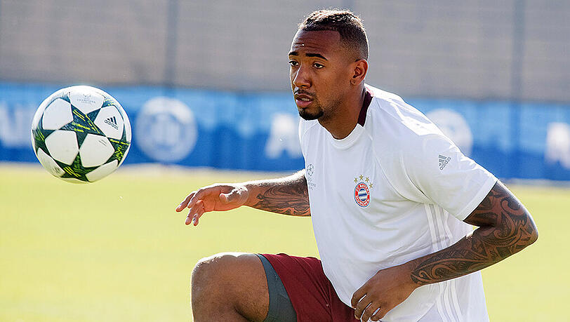 Jerome Boateng kritisiert die Bedingungen in der Premier League. Jerome Boateng kritisiert die Bedingungen in der Premier League.