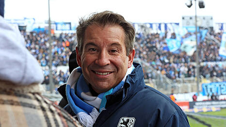 Pr&auml;sident des TSV 1860: Gernot Mang.