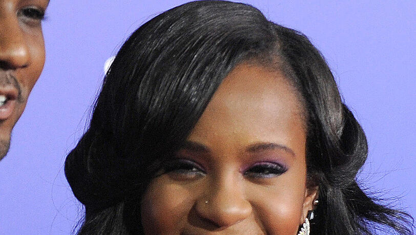 Bobbi Kristina: Ihr Cousin Jerod bittet per Facebook um Gebete für die junge Frau Bobbi Kristina: Ihr Cousin Jerod bittet per Facebook um Gebete für die junge Frau