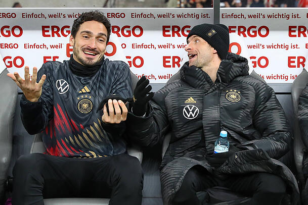 Mats Hummels und Thomas M&uuml;ller sind seit vielen Jahren gute Freunde.