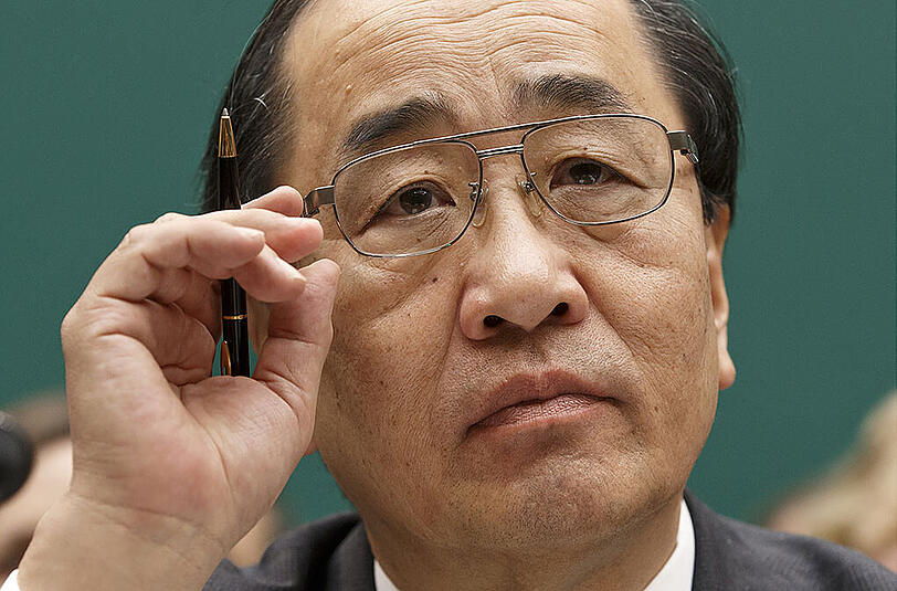 Takata-Manager Shimizu geht auf Konfrontationskurs mit den Behörden und riskiert damit eine Strafe in Millionenhöhe.