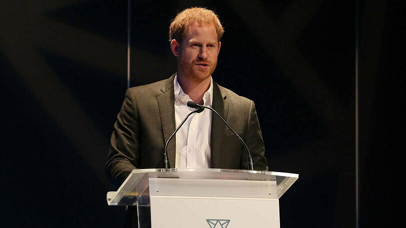 Prinz Harry hat einer Reise-Messe in Schottland einen Besuch abgestattet.