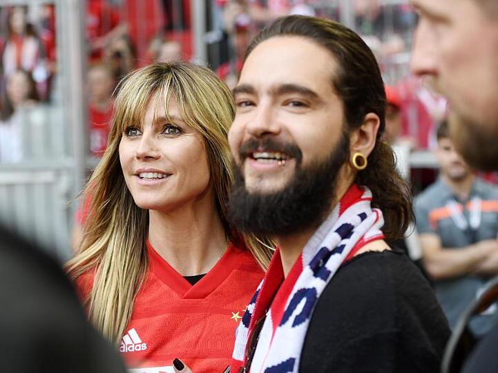 Heidi Klum und ihr Verlobter Tom Kaulitz beim Fußball.