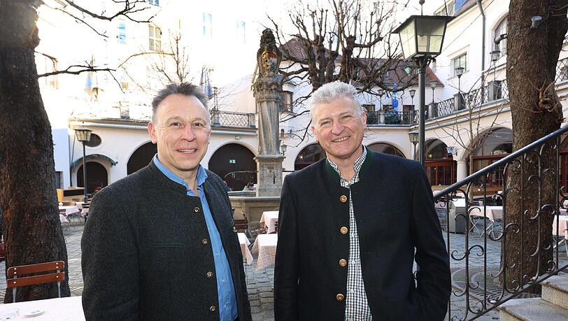 Hofbräuhaus-Sprecher Tobias Ranzinger und Projektleiter Stefan Pauker (rechts). Hofbräuhaus-Sprecher Tobias Ranzinger und Projektleiter Stefan Pauker (rechts).