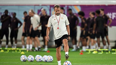 Deutschlands Bundestrainer Hansi Flick während einer Trainingseinheit mit der DFB-Auswahl.