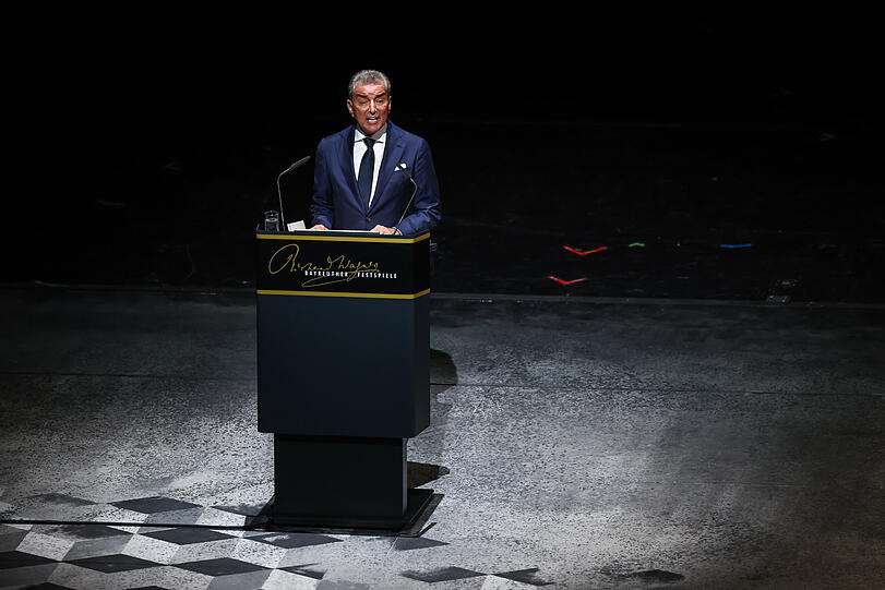 Michel Friedman bei seiner Rede im Festspielhaus. Michel Friedman bei seiner Rede im Festspielhaus.